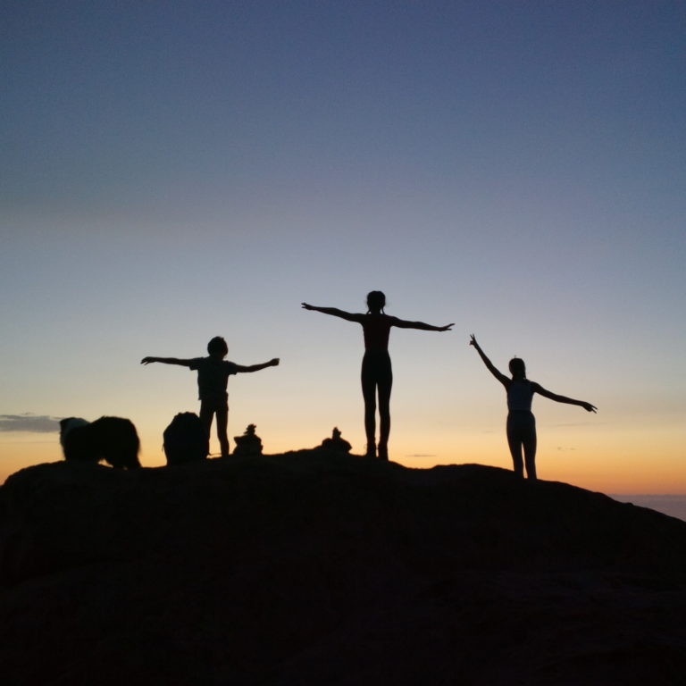 Lire la suite à propos de l’article Chronique entre prière et escalade en solo intégral