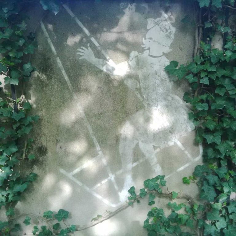 Lire la suite à propos de l’article Chronique entre visite d&rsquo;une marraine et machine à remonter le temps